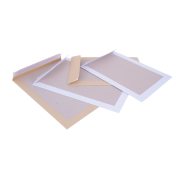 Poštové obálky C4 s páskou, s kartónovou zadnou stranou hnedé